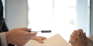 Jak wybrać odpowiednie ubezpieczenie CPM dla twojego projektu budowlanego